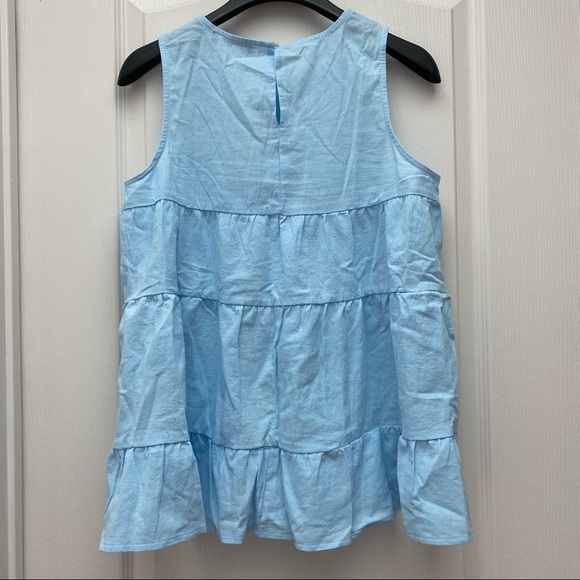 💙Host Pick💙 Baby blue tiered sleeveless top - Picture 3 of 5